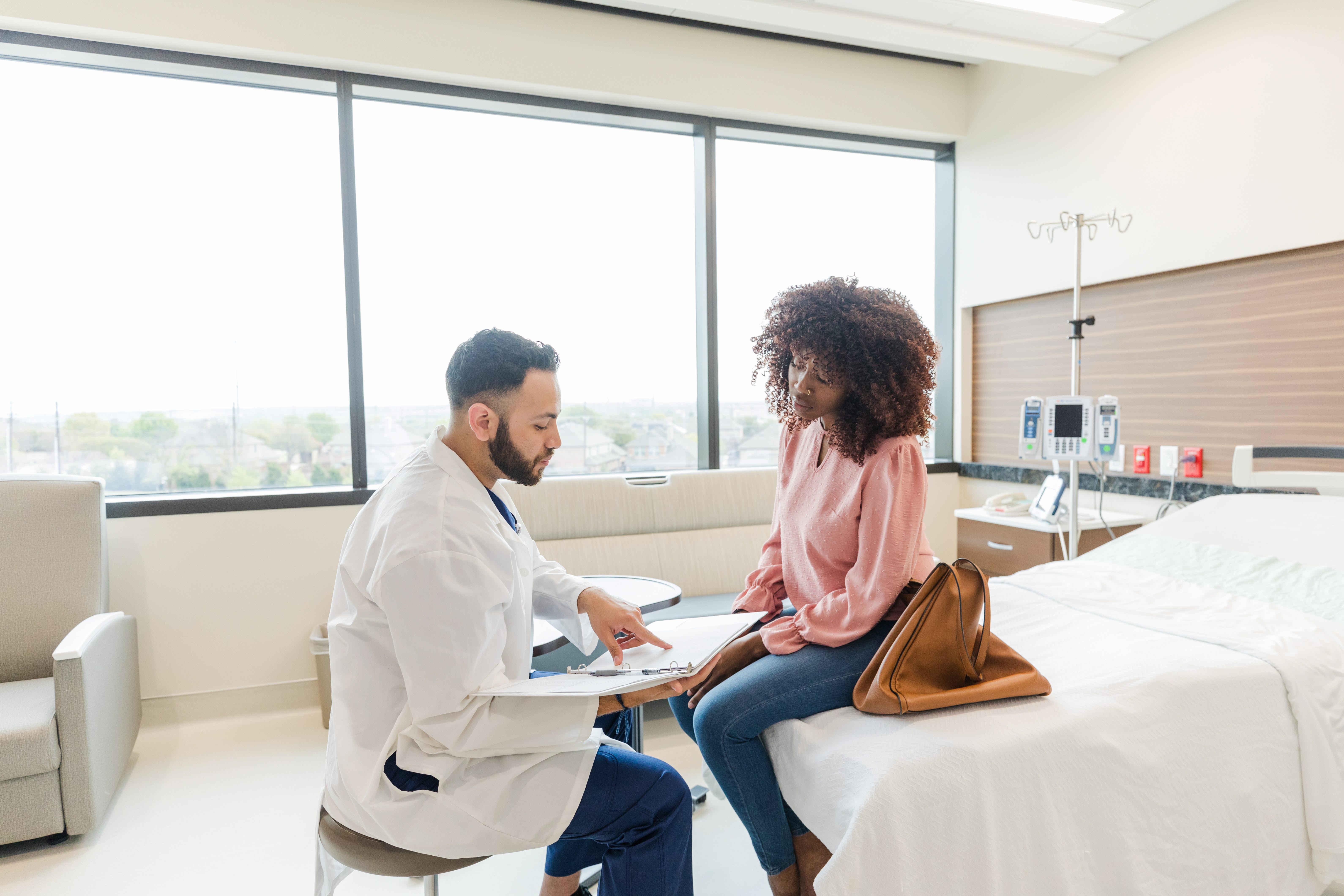 Study Finds Women Are Less Likely to Receive Pain Medication, Invasive Treatment, and More