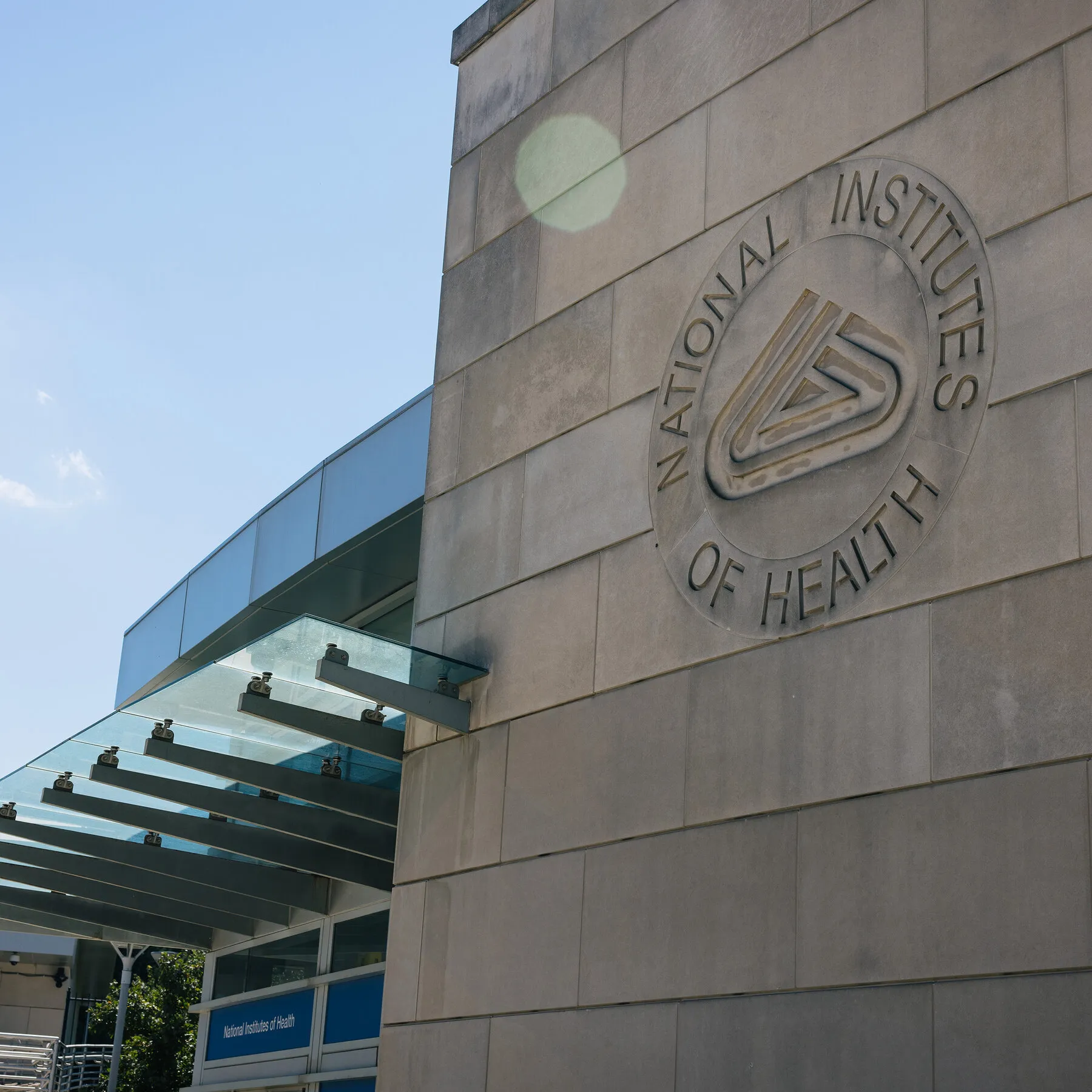 N.I.H. Hospital Board Rebukes Kennedy Over New Vaccine Injury Clinic