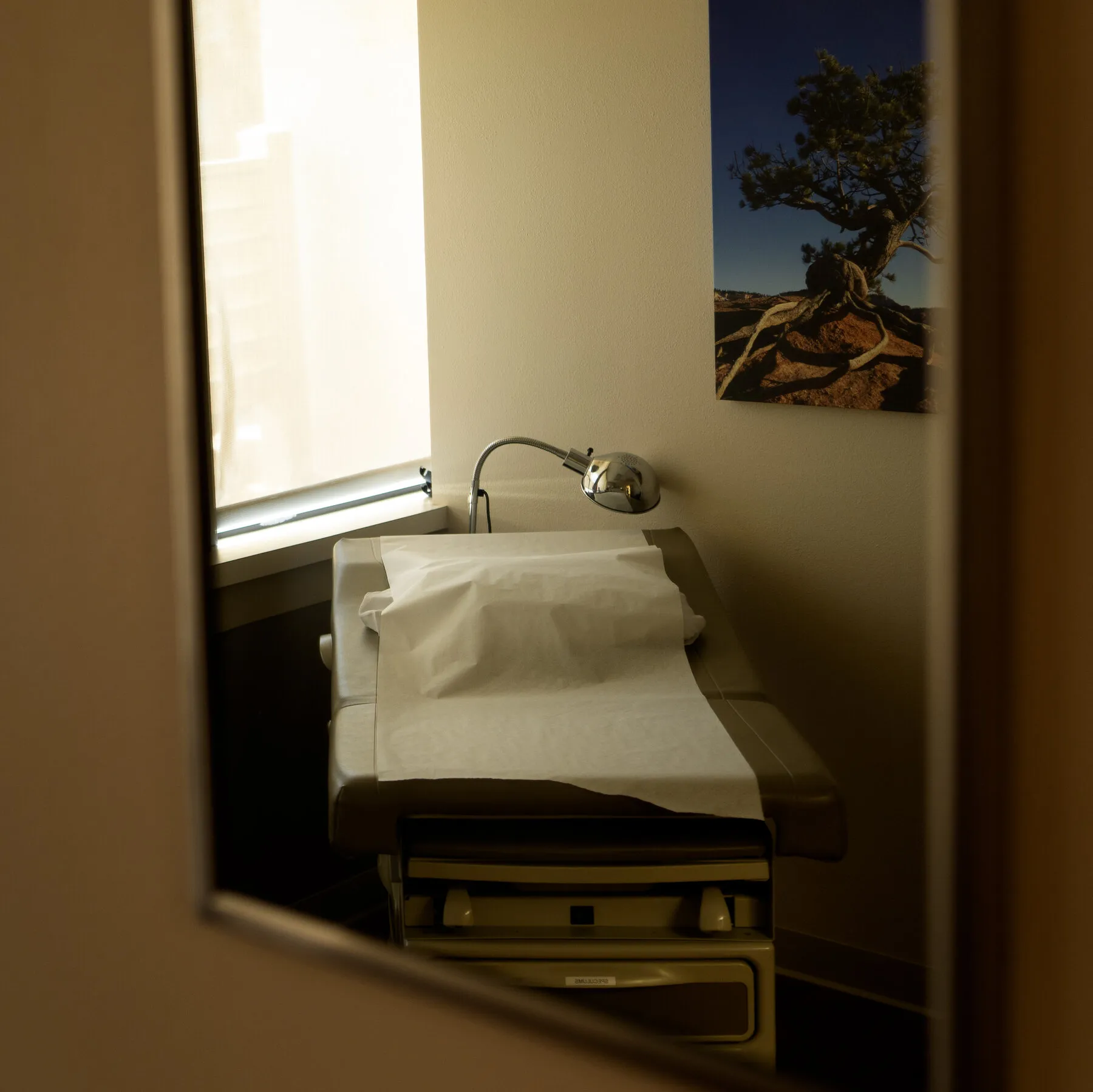 At a Last-Hope Health Clinic, Desperation, Kindness and Fear for What’s Next